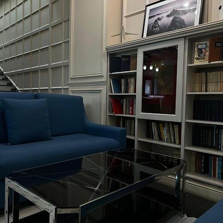 Madison Ave Hotel 비슈케크 외부 사진