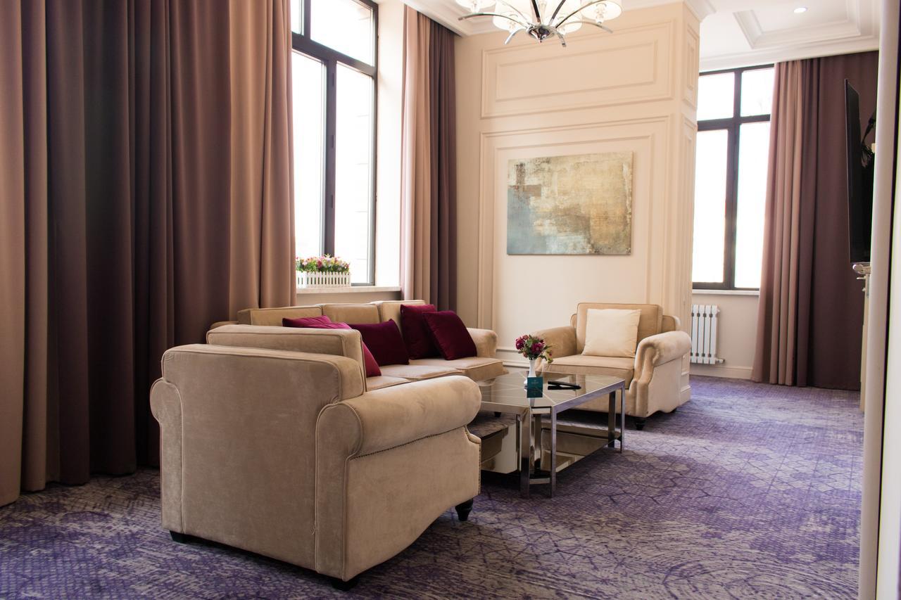 Madison Ave Hotel 비슈케크 외부 사진
