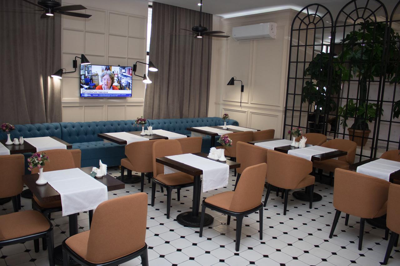 Madison Ave Hotel 비슈케크 외부 사진