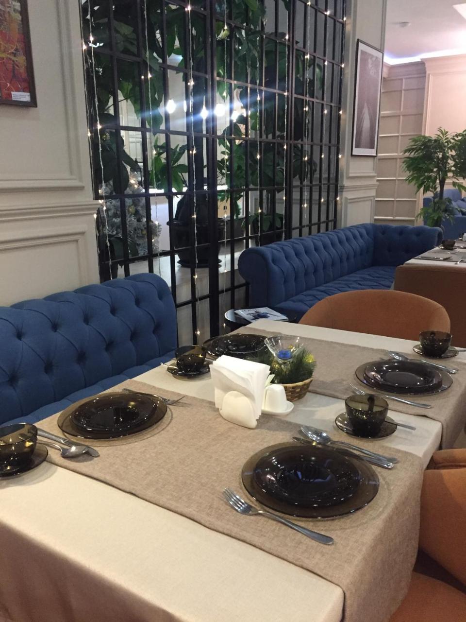Madison Ave Hotel 비슈케크 외부 사진